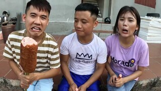 Hưng Troll _ Bị Em Gái Em Trai Khinh Thường Thách Thức Làm Xúc Xích Khổng Lồ