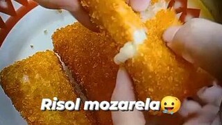 yummy banget loh risol mozarela
