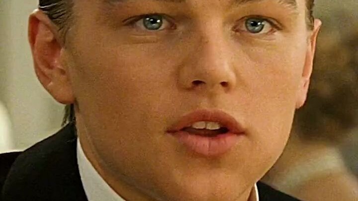 “Romansa yang lembut, haru karena rela berkorban untukmu—semua itu bakal kamu dapatkan di film ini!”