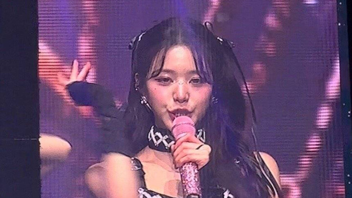 【IVE】Jang Wonyoung meraih posisi tengah/koleksi kasar