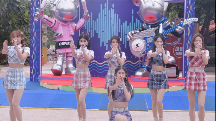 "Long Live Labor" Celebrate 51 with Chimelong Girls Group