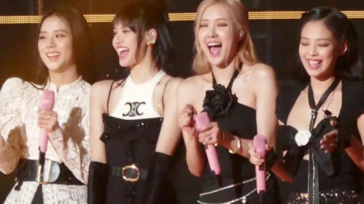 Jisoo, bạn đang làm gì vậy?