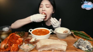 Nguyên cục thịt luộc, hào và kim chi phần 3 #mukbang