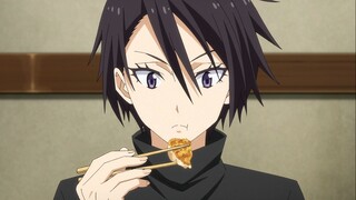 Hinata tidak bisa berjalan saat dia melihat pangsit ramen. Mereka semua bergegas untuk memakan pangs