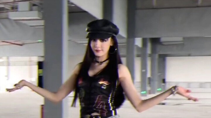 I don't know what Dilraba Dilmurat is dancing to, but I want to sing all the songs for her. What son