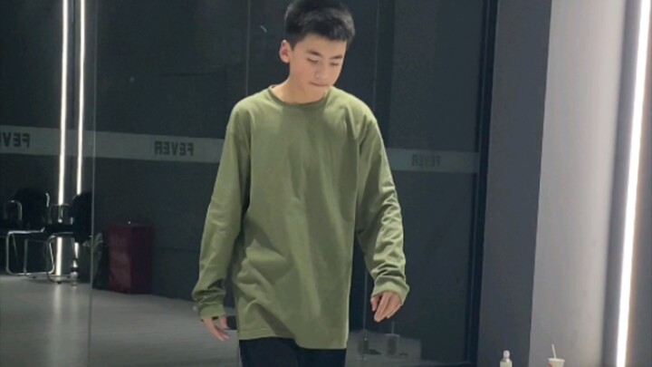 和Colin老师练舞