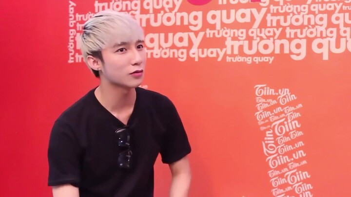 [140326] Khám Phá Về Sơn Tùng M-TP (Trường quay Tiin)