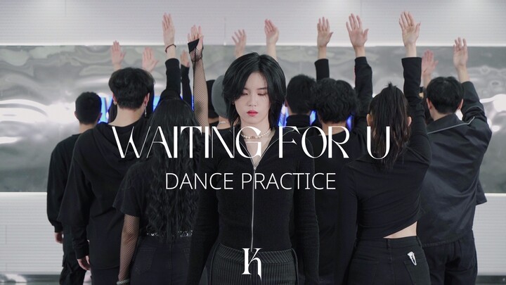 Lu Keran's "Waiting For U" dance studio