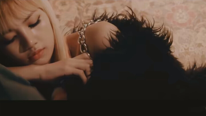 [Kpop] Lisa Memang Jago Nge-rap