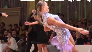 "Phiên bản bình luận" Rock điện tử + Cowboy