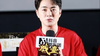 余少群和台下观众对唱《霸王别姬》，采访麦张口就来！太牛了吧！