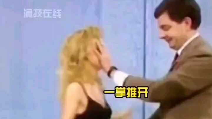 لا عجب فيك، أنت إله الفكاهة!