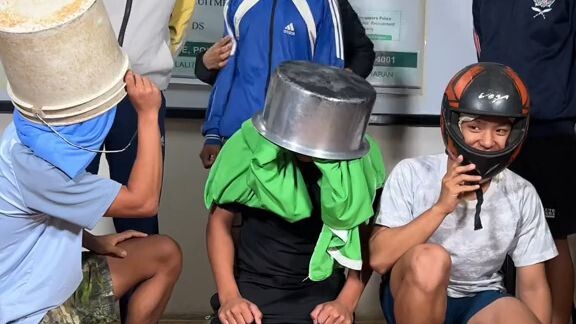 teman laknat 😂🤣