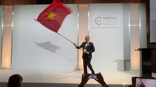 Lon Don - Hội nghị doanh nhân toàn cầu 2024 | Nguyễn Phùng Phong