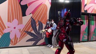 【街头整蛊挑战04】：假装机器人的钢铁死侍