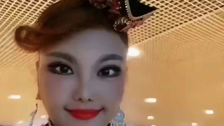 Nhân vật mạng kỳ 62: Ulan Tuya