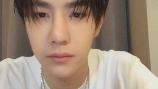 【Wang Yibo】Yebobo's Eating Show Journey ★ Episode 1 18/02/08 UNIQ Live