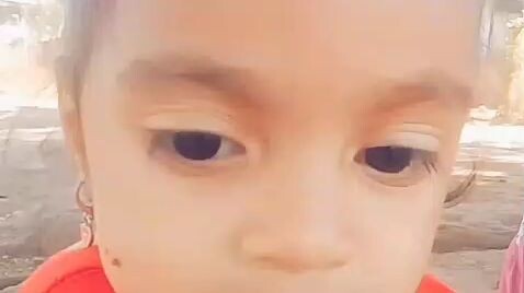 Ecca lagi imut-imutnya