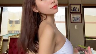 strike pose