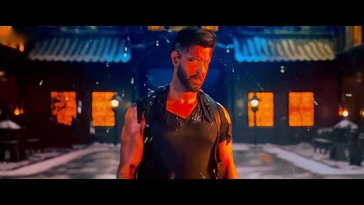 War 2 (2025) Hindi 1080p X265 HEVC 10 bit