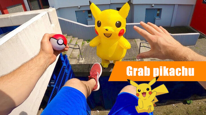 Mengejar Pikachu! Master parkour melewati rintangan, menangkap Pokemon!