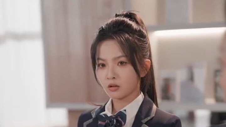 Soul Swap Secret Weak Girl Gets a Bodyguard, Mafia Queen Gets a Second Chance.