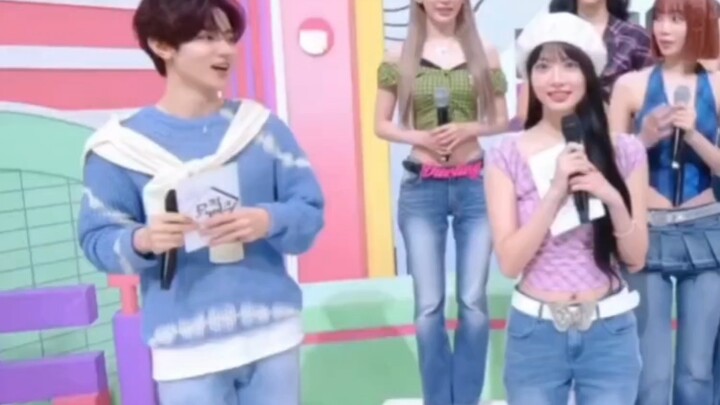 จางฮ่าวจีบฉือถึงสองครั้งแบบสุดป่วน ครั้งหนึ่งน่ารักแบ๊วๆ อีกครั้งเท่ห์ดุเด็ด เอาอยู่ทุกลุค!