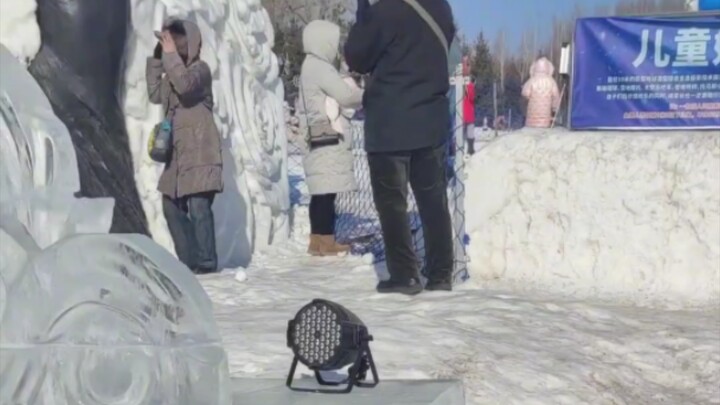 ما أضحكني! لقد توقّع كل أسئلتي مسبقًا ههههههه