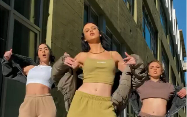 【这个帅气值恰到好处】街头帅气Samantha编舞麻辣鸡Bottums up