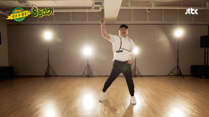 Kang Ho Dong cover ca khúc Hungry Dragon của EXO!