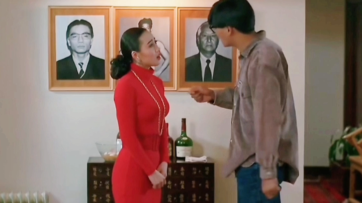 Here’s a riddle: “Stand tall and give it a stretch, the Hongmen opens for you”—what is it? A hilario