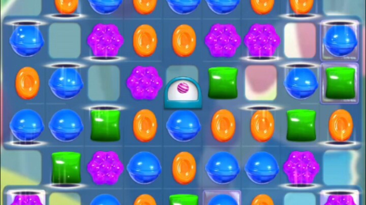 Akhirnya selesai juga walau butuh bantuan, candy crush