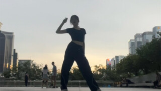 Slay-Everglow 感谢保安大队参演（