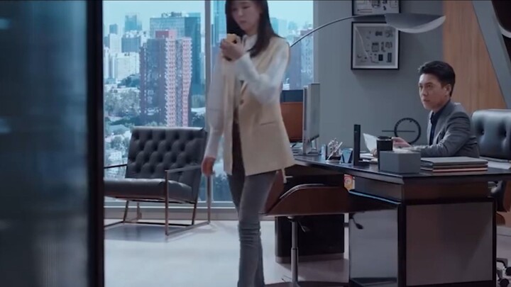 A major double-standard moment—where does the wife stand?!