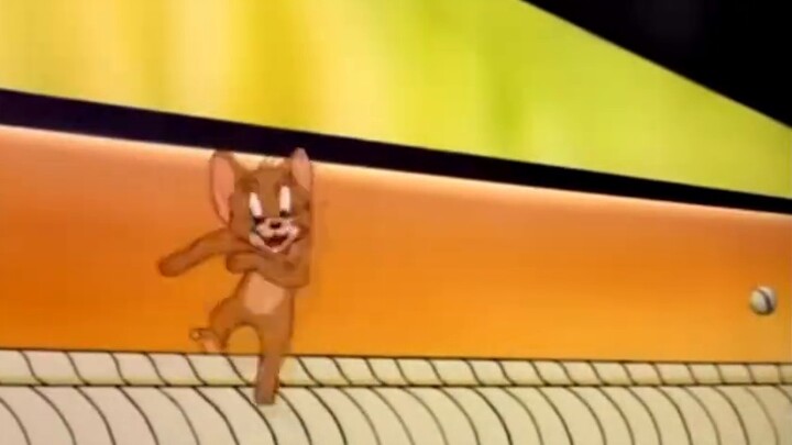 “เพลงนี้เราขออุทิศให้กับวัยเด็กของเราที่เราไม่สามารถย้อนกลับไปได้อีกแล้ว”