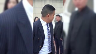 [EN SUB] 3. CEO's Porsche Gets Extorted, Bodyguards Handle It