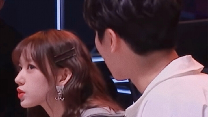 [ten Xiao] Your hair brushed across my forehead—this chemical reaction has me all fluttered. Are non