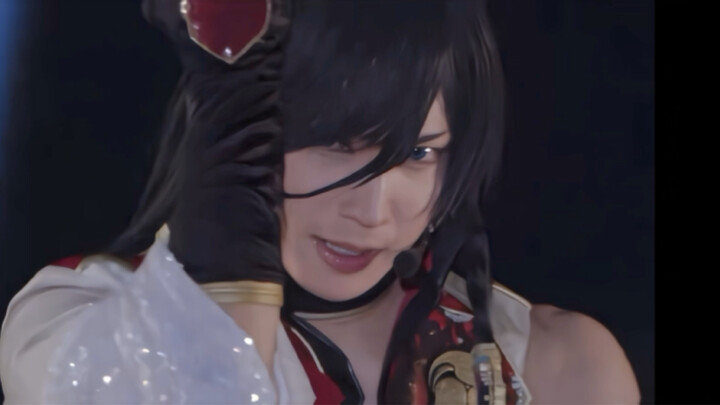 [يا إلهي! مُطِيعٌ للسيد!】خطأ فادح من 12 فارس سيف يُصوَّر عن قرب (2)