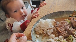 追着喂饭都是大人的错！都是你们惯坏了孩子！