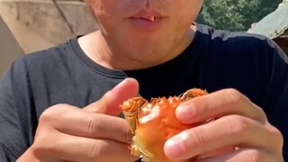 ใครกินปูได้เร็วเท่าเขา