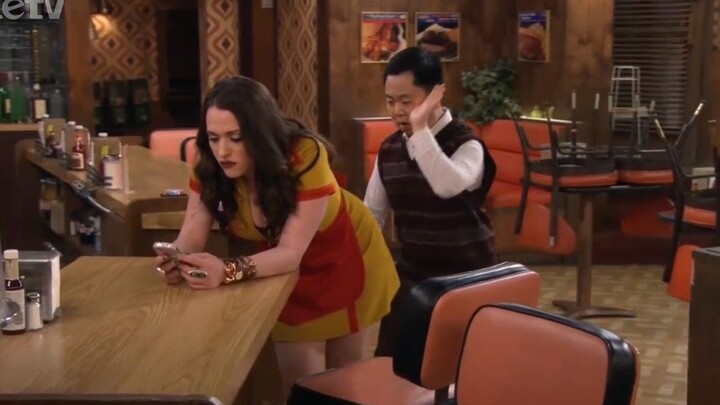 (2 Broke Girls) ก้นเสือจับไม่ได้ แต่จับก้นMAXชีวิตคุณก็จบเหมือนกัน