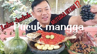 IKAN KUWE GORENG  SAMBAL MENTAH LALAPAN JENGKOL MUDA MENTAH +  PUCUK MANGGA LABU DUDUK  SAMBAL ONCOM