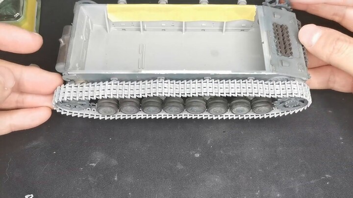 Learn how to make splicing tracks in three minutes