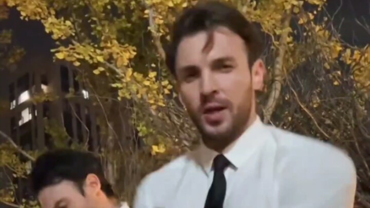 A foreigner who looks a bit like Captain America has learned our cheesy dance moves.