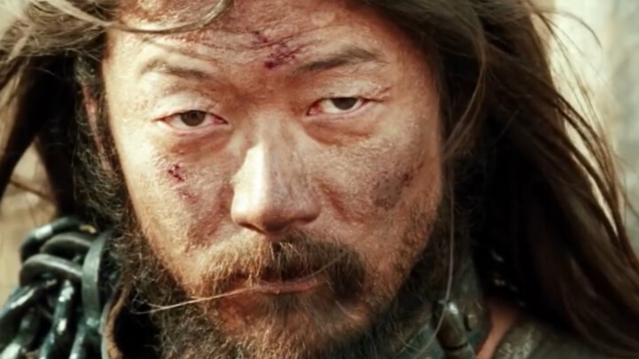 العبد الذي كان موضع سخرية الآخرين هو في الحقيقة عبقري العصر جنكيز خان، الذي وحّد السهوب بأكملها تحت 