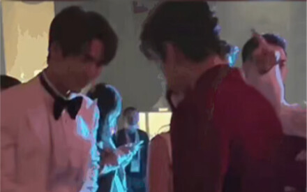 〖Zhang Linghe x Wang Hedi〗 Logically speaking, the backstage of the Golden Rooster Awards should be 