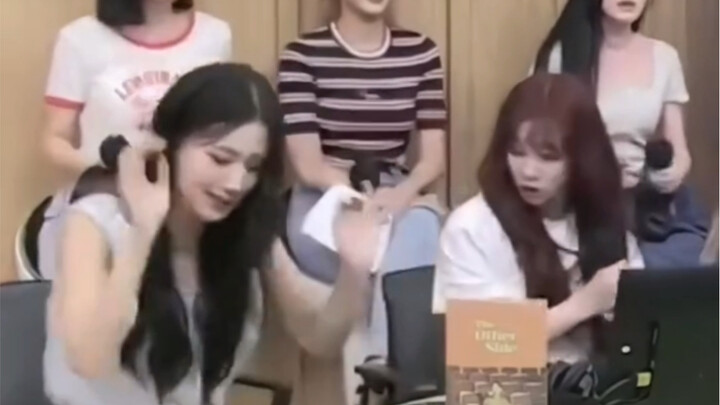 Some Clumsy & Cute Moments of Cho Mi-yeon