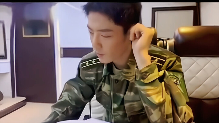 Do you know why Xiao Zhan had so many ideas when filming? Because he was very thorough with the scri