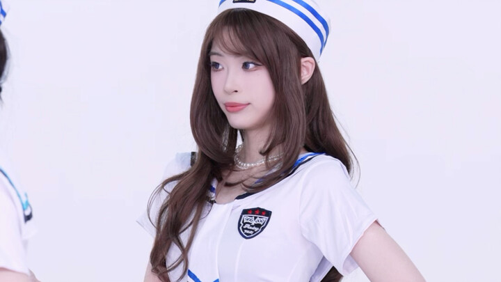 Nano Tiểu Gia đã hoàn toàn phát cuồng tại buổi roadshow K-pop