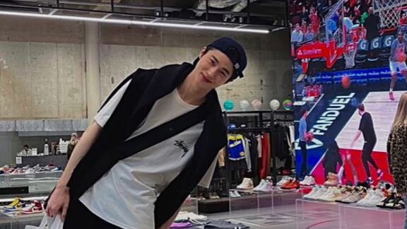 변우석